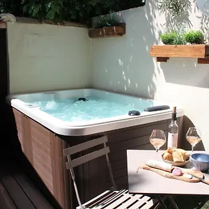 la-petite-maison-de-maussane.fr-provencehotel.com/